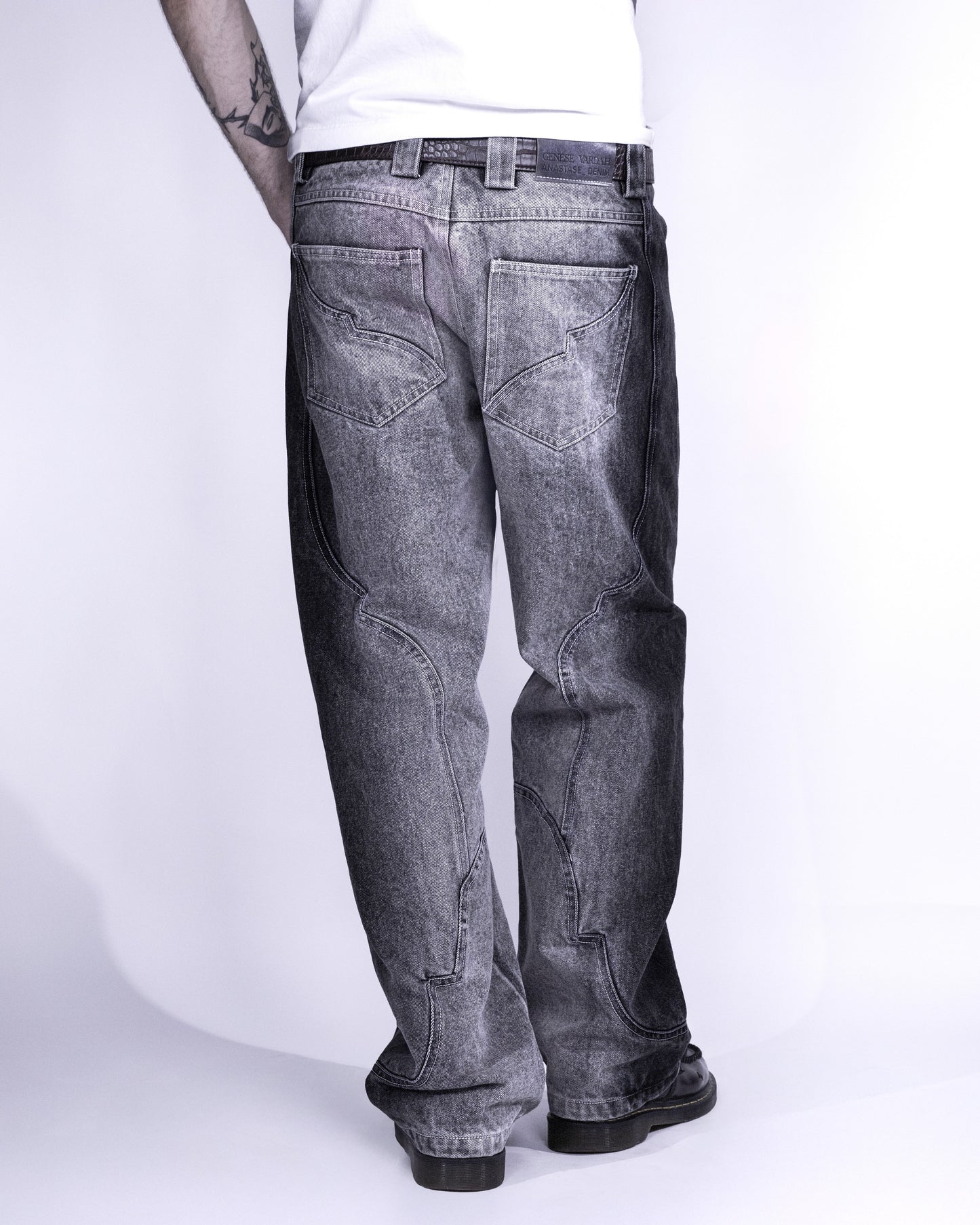 Ashstone_ Black ANASTASE_ DENIM