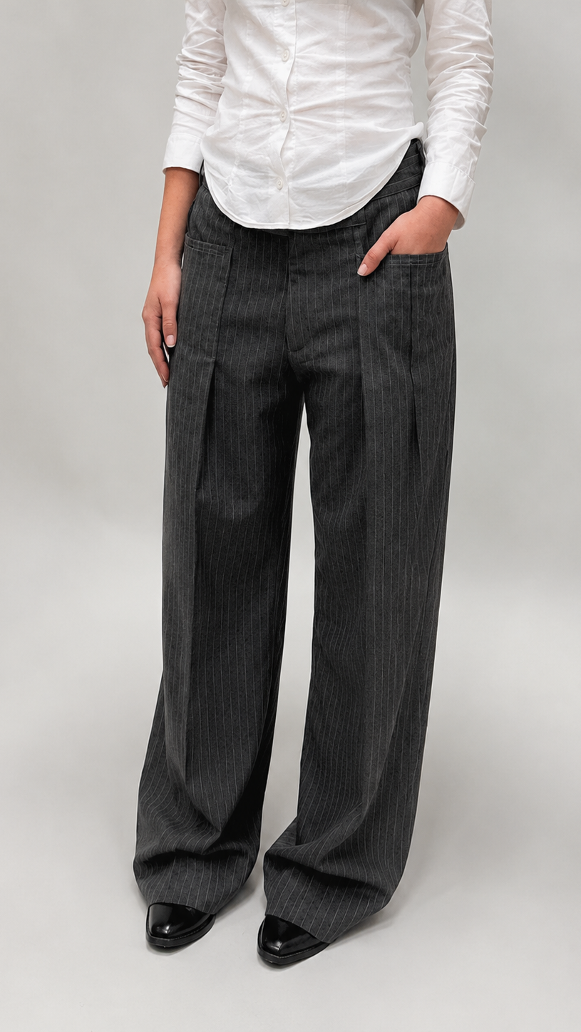 Modular Pleated_Trouser | Grey Pinstripe